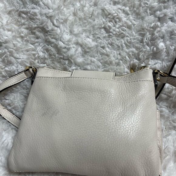 MICHAEL KORS Fulton Pebbled Leather Beige Crossbody Organizer Bag - Picture 9 of 15
